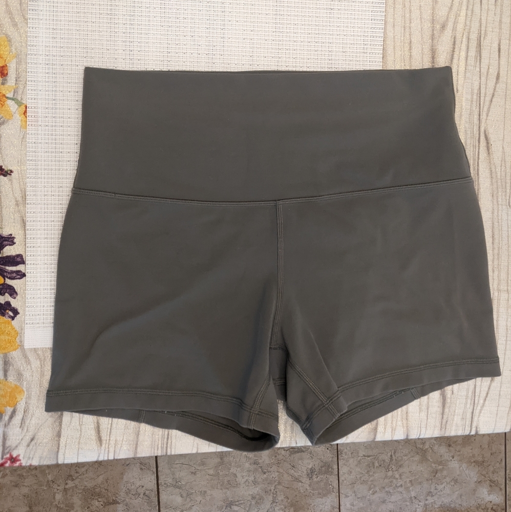 Lululemon Align Shorts 4” Size 10